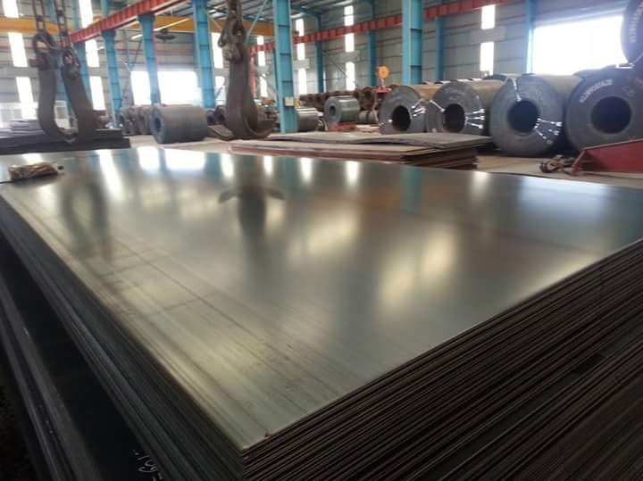 THÉP TẤM SS400